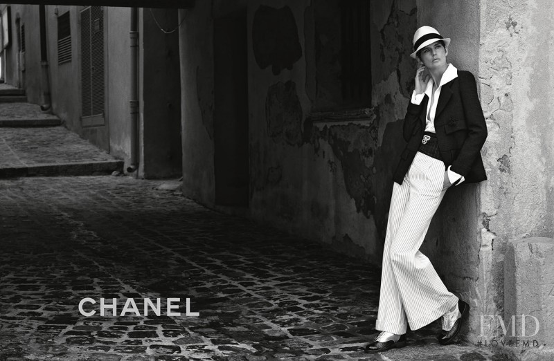 Stella Tennant featured in  the Chanel advertisement for Cruise 2017