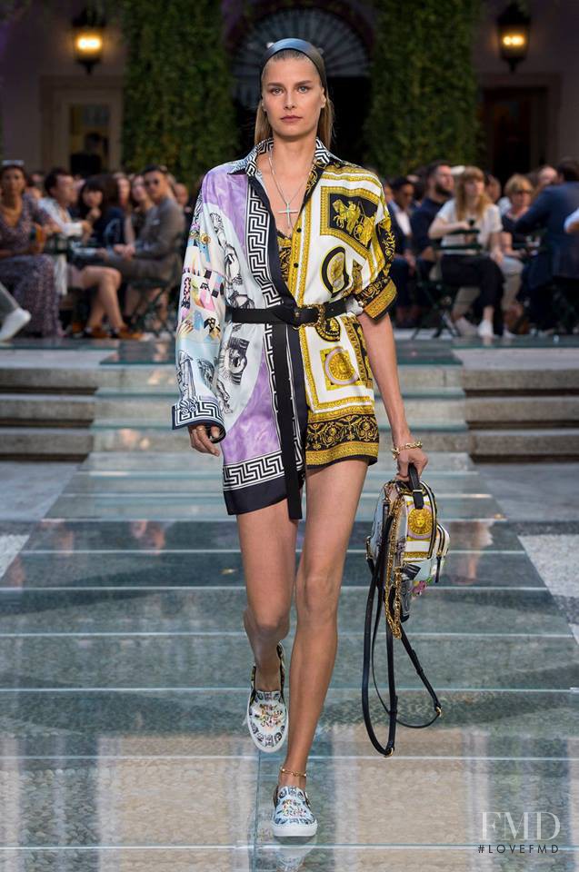 Hana Soukupova featured in  the Versace fashion show for Spring/Summer 2018