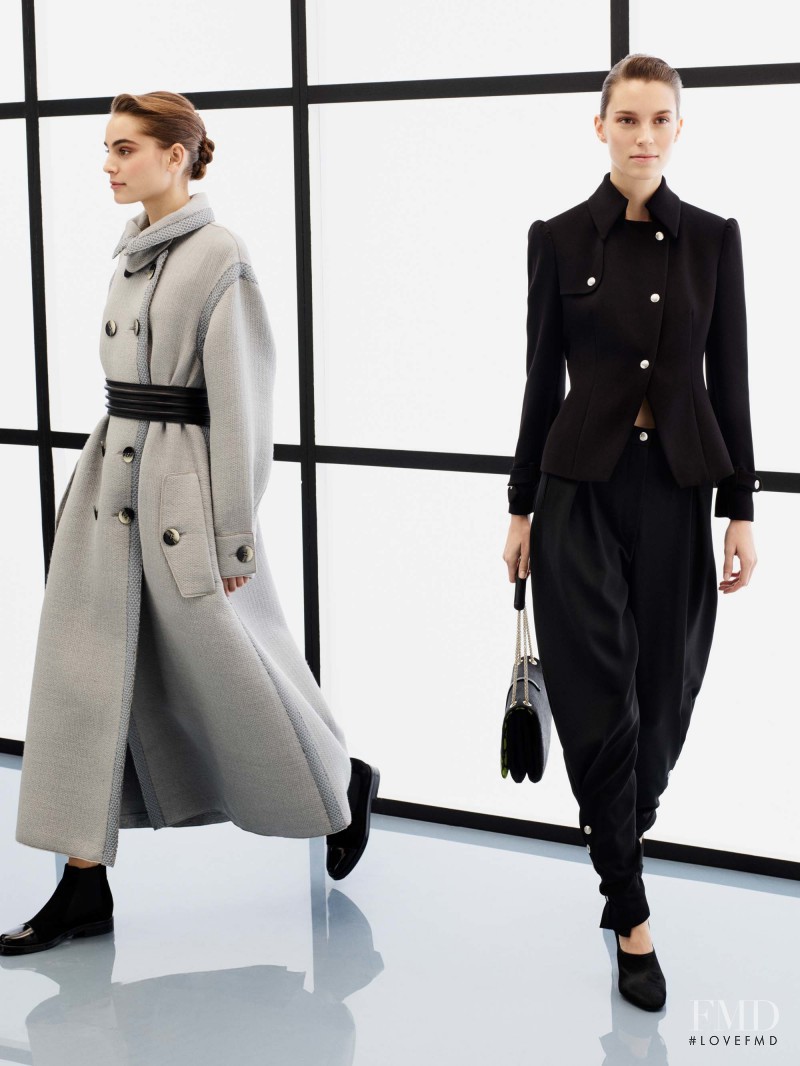 Giorgio Armani lookbook for Pre-Fall 2017