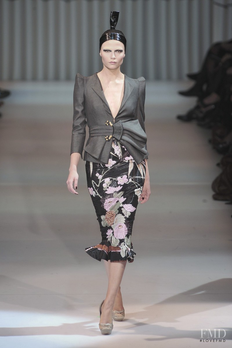 Natasha Poly featured in  the Armani Prive fashion show for Spring/Summer 2009
