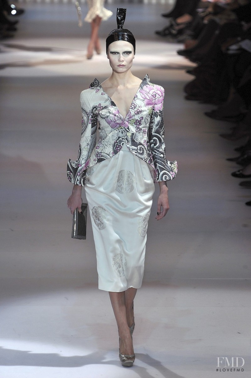 Natasha Poly featured in  the Armani Prive fashion show for Spring/Summer 2009