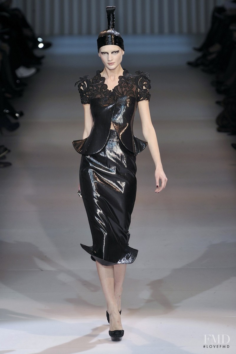 Natalia Belova featured in  the Armani Prive fashion show for Spring/Summer 2009