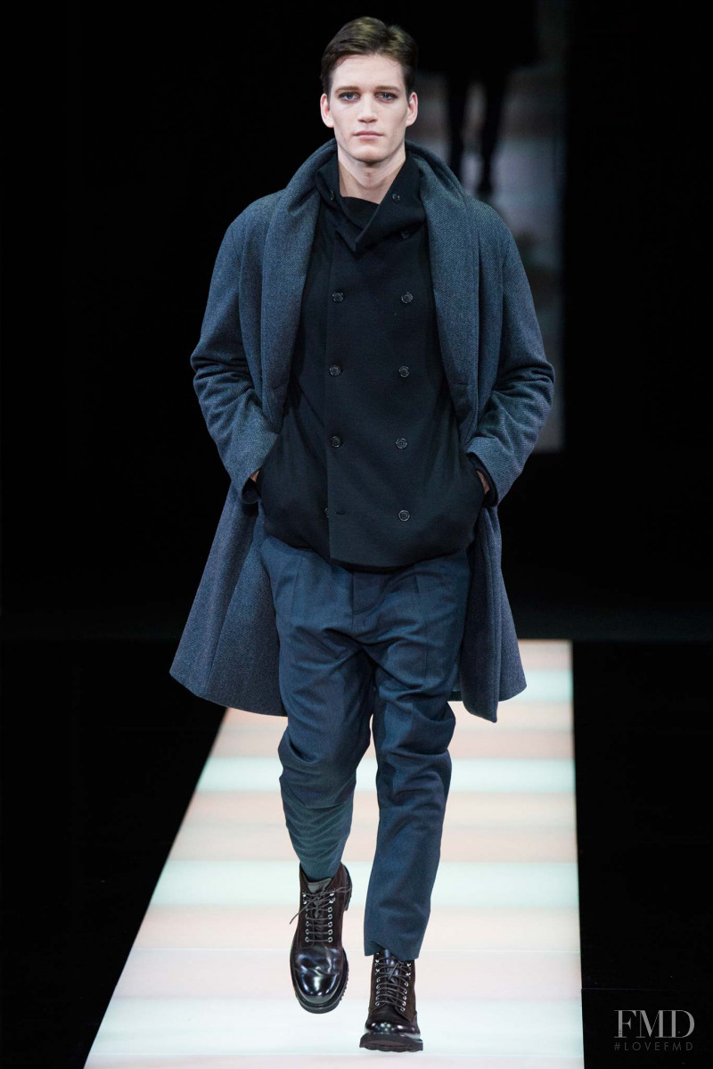 Giorgio Armani fashion show for Autumn/Winter 2015