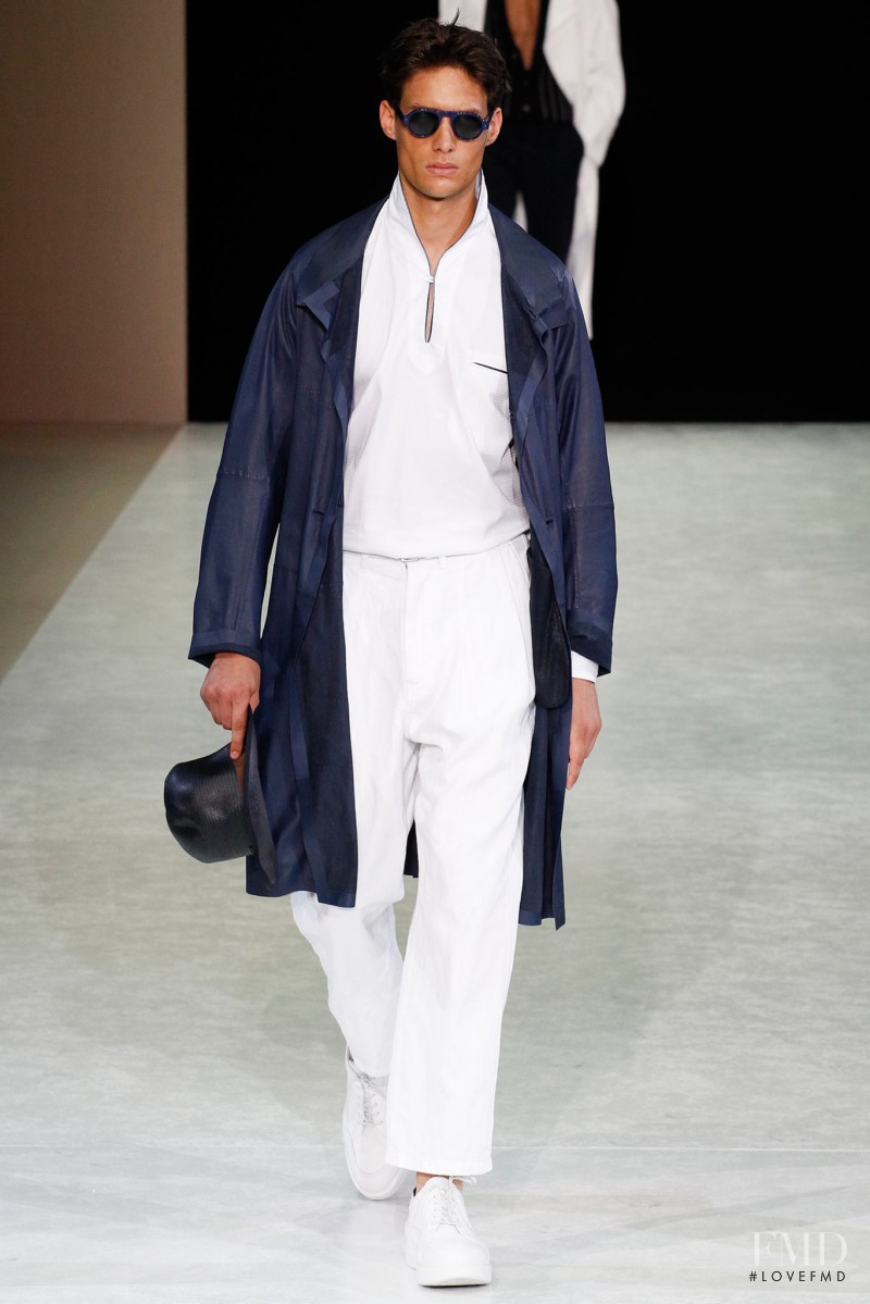 Giorgio Armani fashion show for Spring/Summer 2015