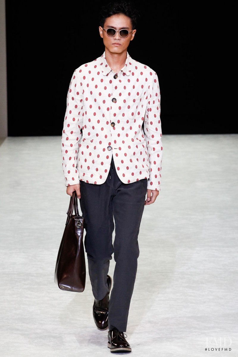 Giorgio Armani fashion show for Spring/Summer 2015