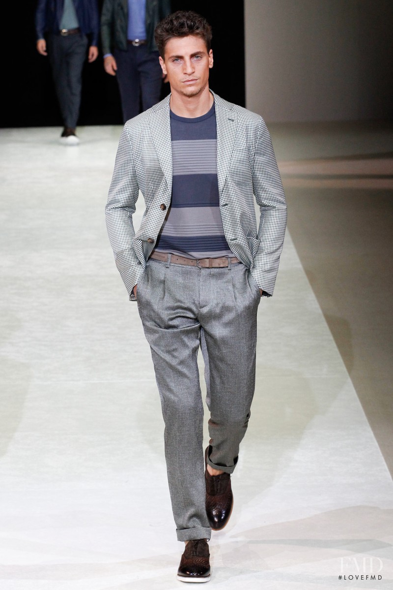 Giorgio Armani fashion show for Spring/Summer 2015