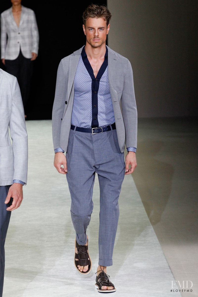 Giorgio Armani fashion show for Spring/Summer 2015