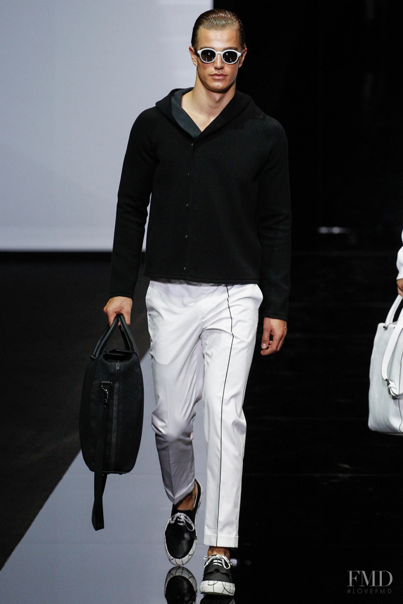 Emporio Armani fashion show for Spring/Summer 2015