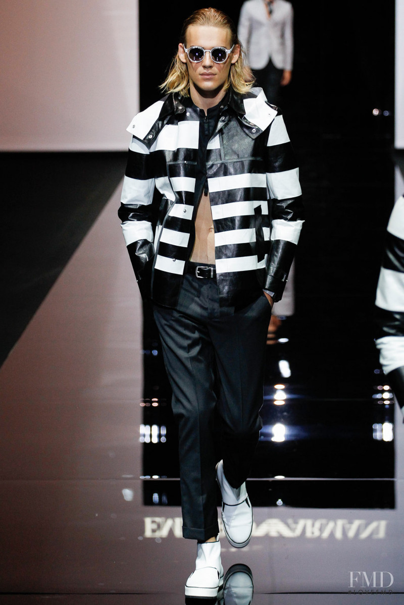 Emporio Armani fashion show for Spring/Summer 2015