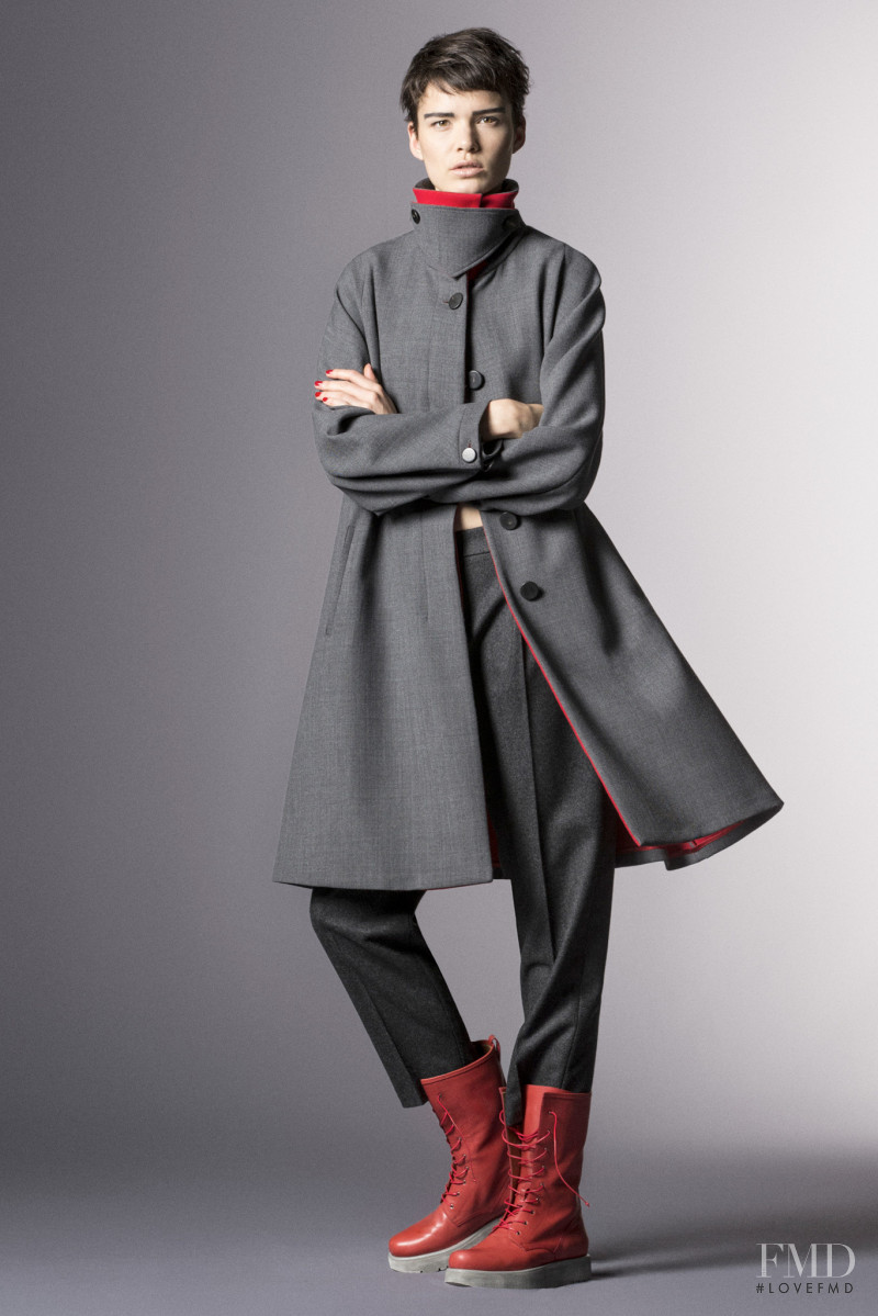 Anne Verhallen featured in  the Giorgio Armani fashion show for Pre-Fall 2014