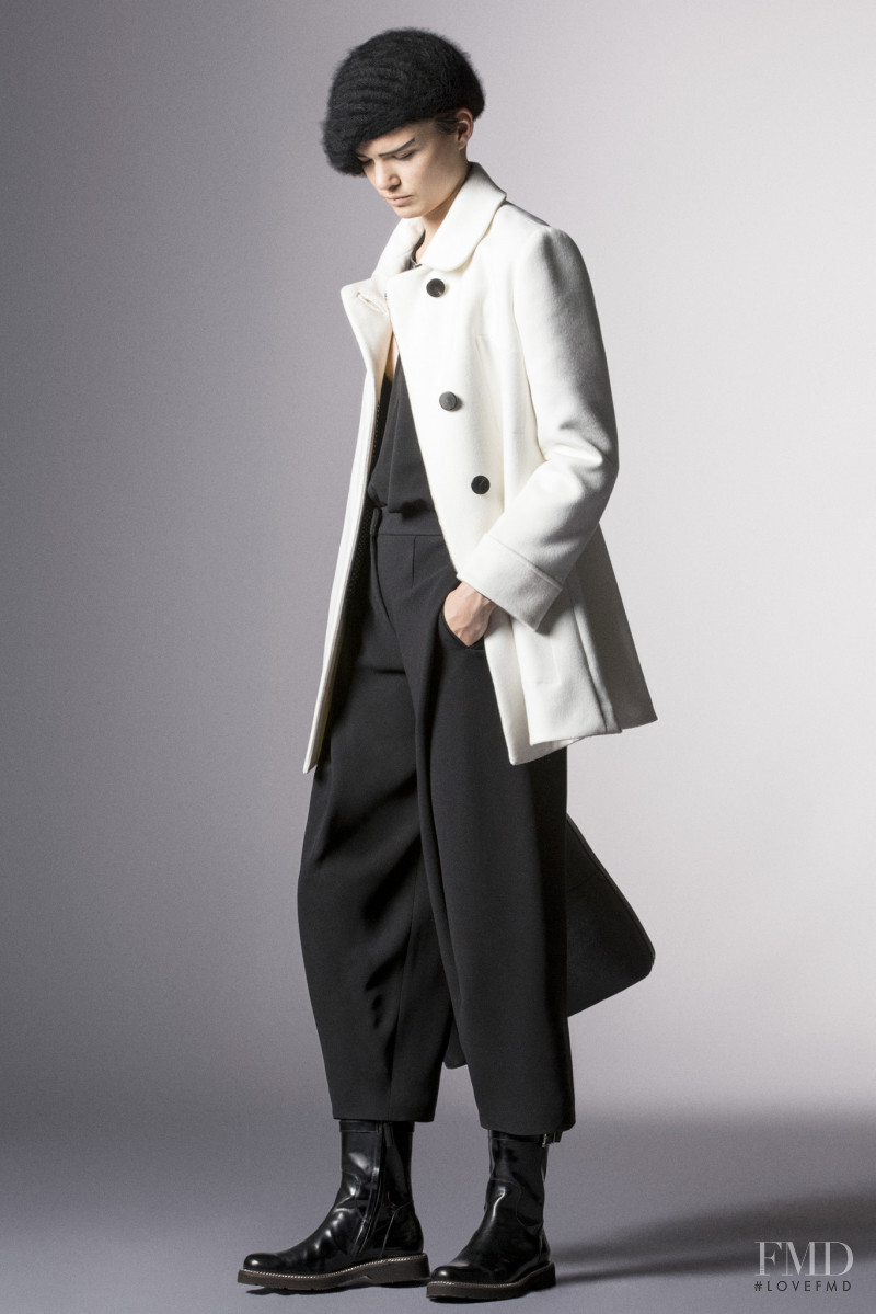 Anne Verhallen featured in  the Giorgio Armani fashion show for Pre-Fall 2014