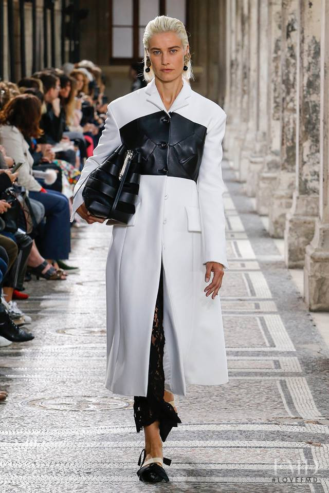 Proenza Schouler fashion show for Spring/Summer 2018