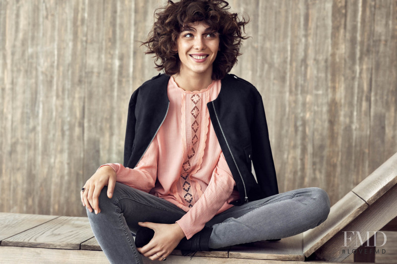 Steffy Argelich featured in  the H&M advertisement for Spring/Summer 2016