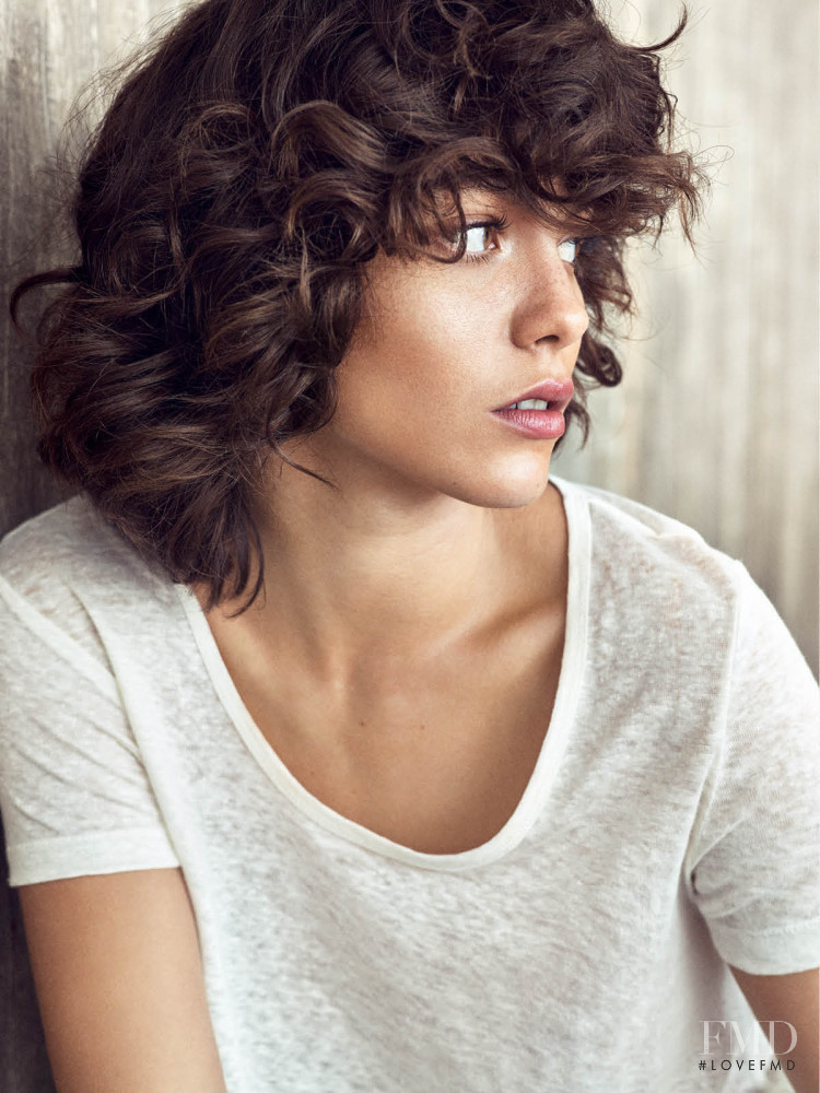 Steffy Argelich featured in  the H&M advertisement for Spring/Summer 2016