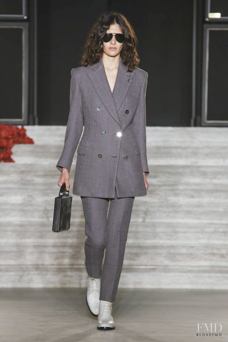 Brioni fashion show for Autumn/Winter 2016