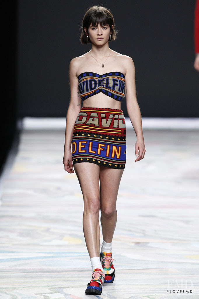 Alba Galocha featured in  the Davidelfin fashion show for Autumn/Winter 2016