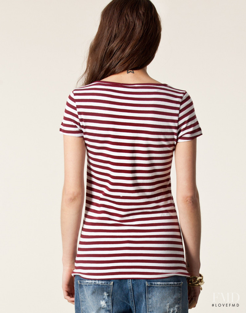 Alba Galocha featured in  the nelly.com Jumpers & Cardigans catalogue for Spring/Summer 2013