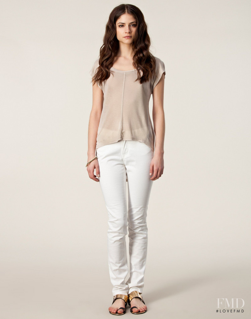 Alba Galocha featured in  the nelly.com Jumpers & Cardigans catalogue for Spring/Summer 2013
