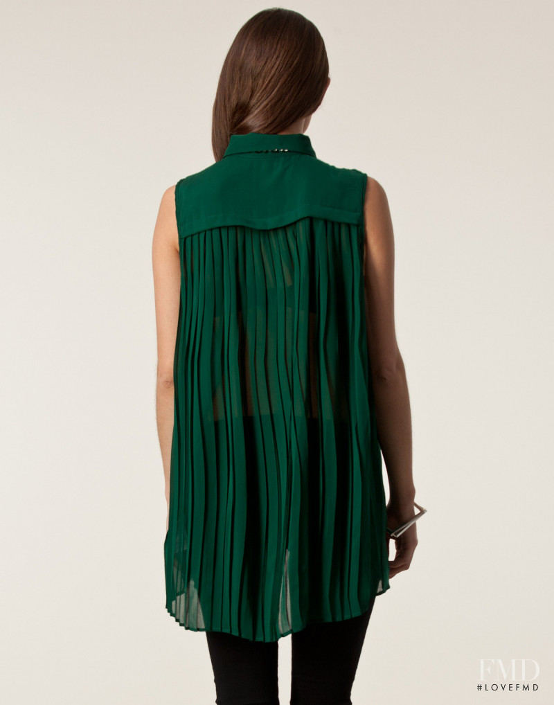 Alba Galocha featured in  the nelly.com Jumpers & Cardigans catalogue for Spring/Summer 2013
