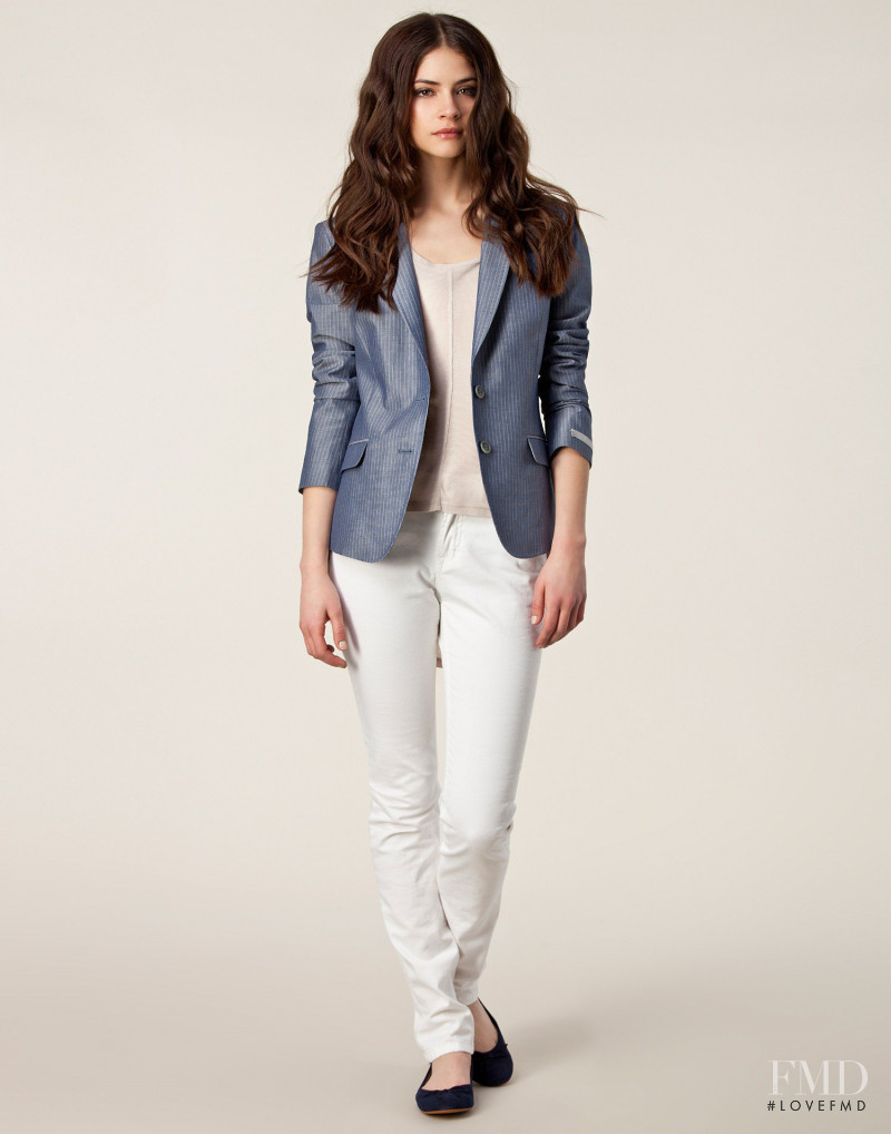 Alba Galocha featured in  the nelly.com Jumpers & Cardigans catalogue for Spring/Summer 2013
