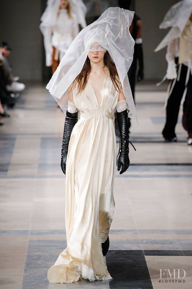 Yuliia Ratner featured in  the Ann Demeulemeester fashion show for Autumn/Winter 2017