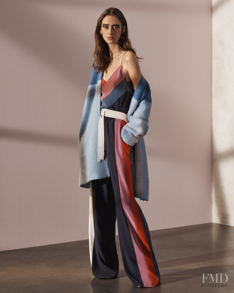 Amanda Googe featured in  the Prabal Gurung lookbook for Pre-Fall 2017