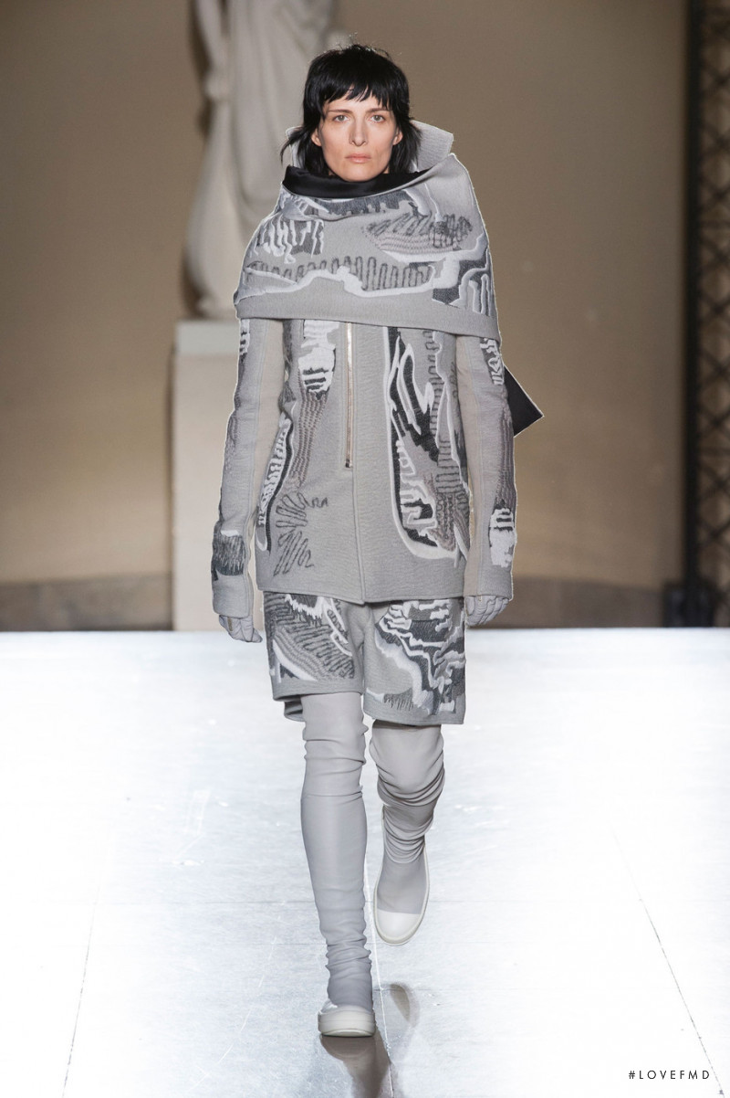 Rick Owens Moody fashion show for Autumn/Winter 2014