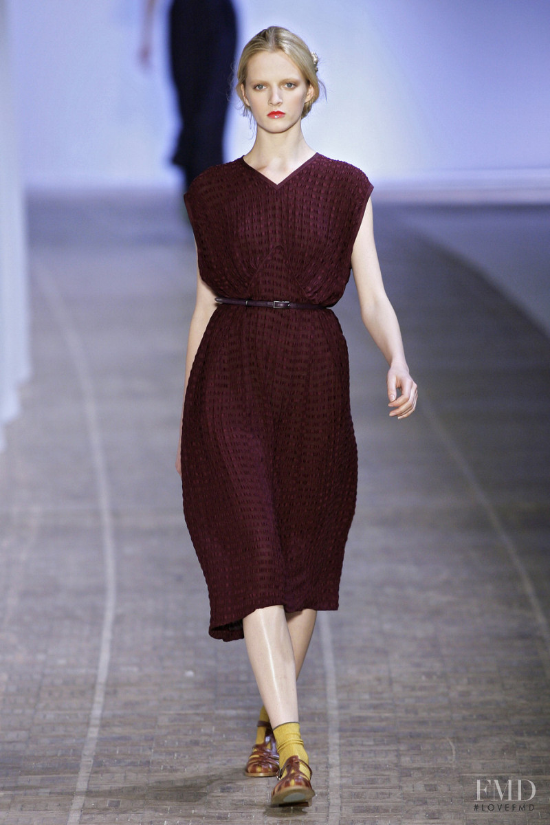 Daria Strokous featured in  the Rochas fashion show for Spring/Summer 2010