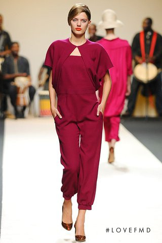 Bregje Heinen featured in  the Duyos fashion show for Spring/Summer 2012