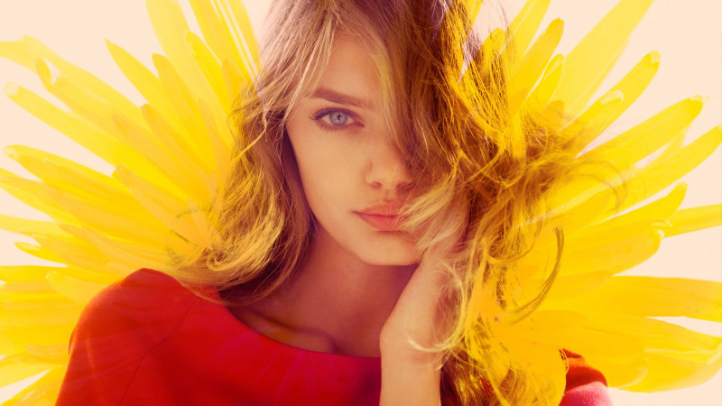 Bregje Heinen featured in  the Stradivarius lookbook for Spring 2012