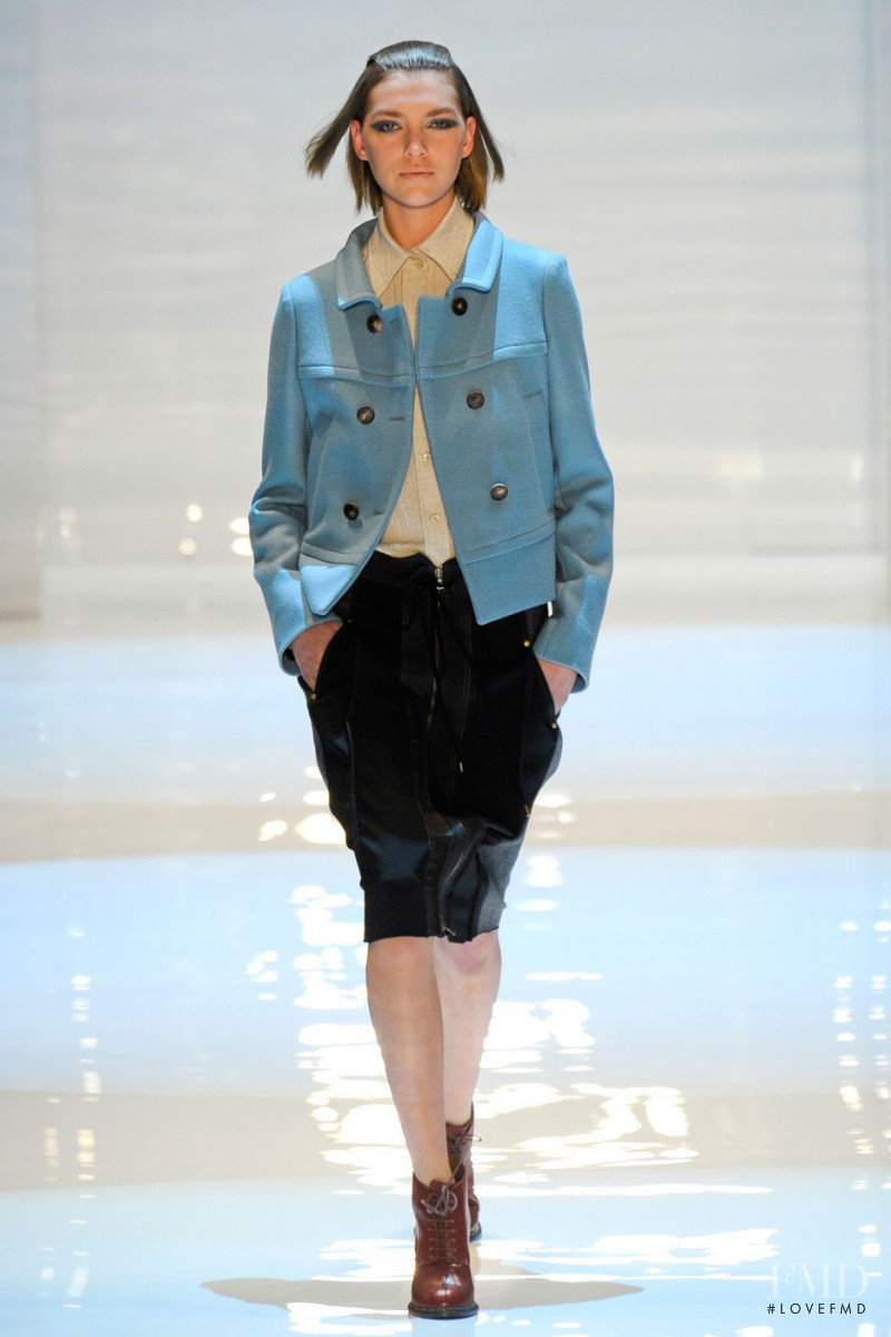 Arizona Muse featured in  the Derek Lam fashion show for Autumn/Winter 2011