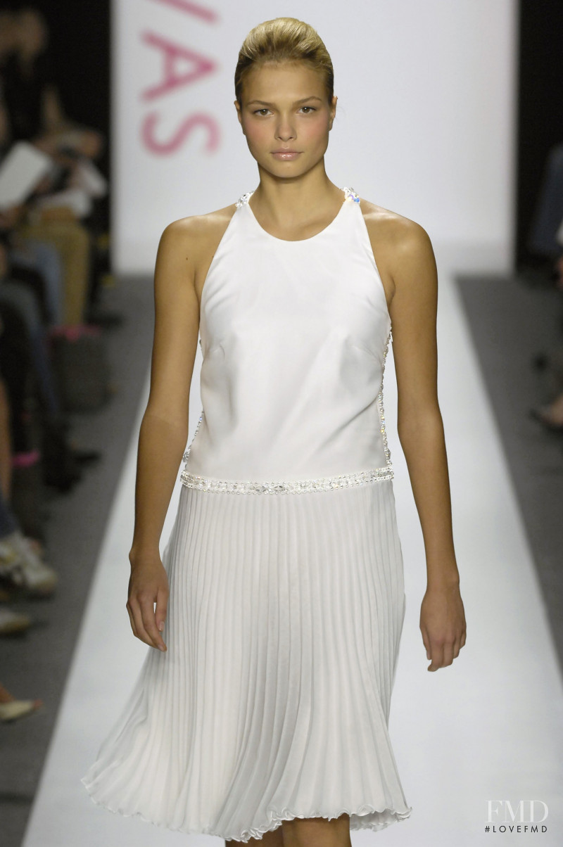 Katsia Domankova featured in  the Vlassis Holevas fashion show for Spring/Summer 2007
