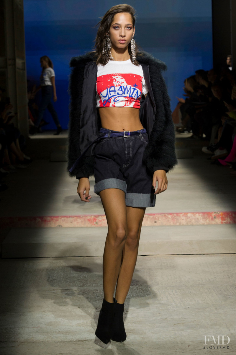 Yasmin Wijnaldum featured in  the Topshop fashion show for Spring/Summer 2018