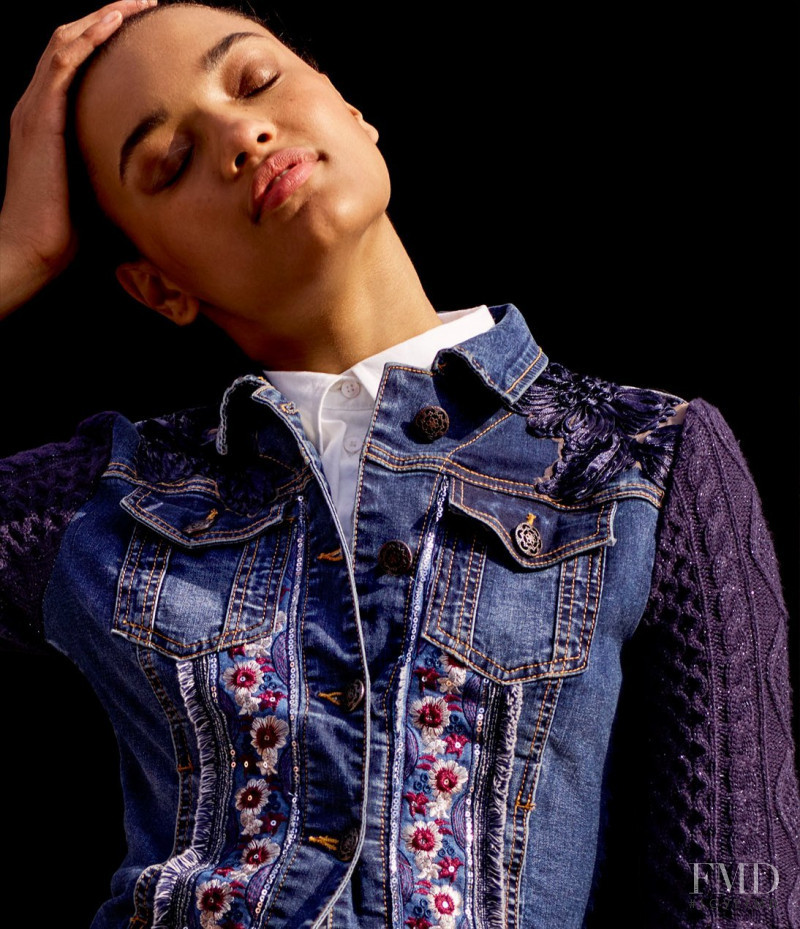 Lameka Fox featured in  the Desigual Exotic Jeans advertisement for Autumn/Winter 2017