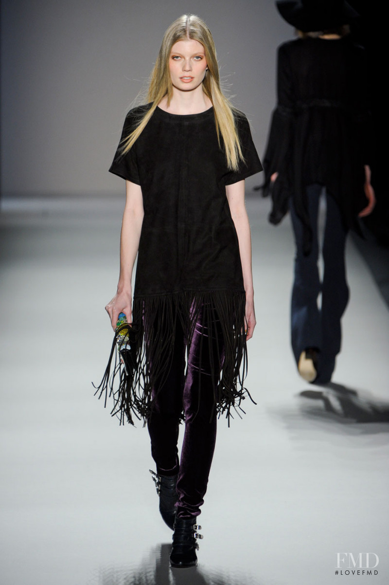 Nicole Miller fashion show for Autumn/Winter 2012