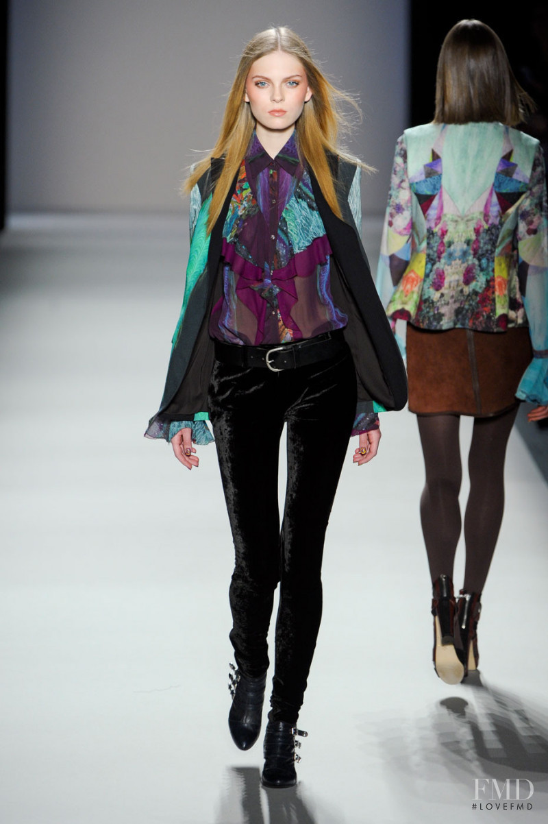 Nicole Miller fashion show for Autumn/Winter 2012