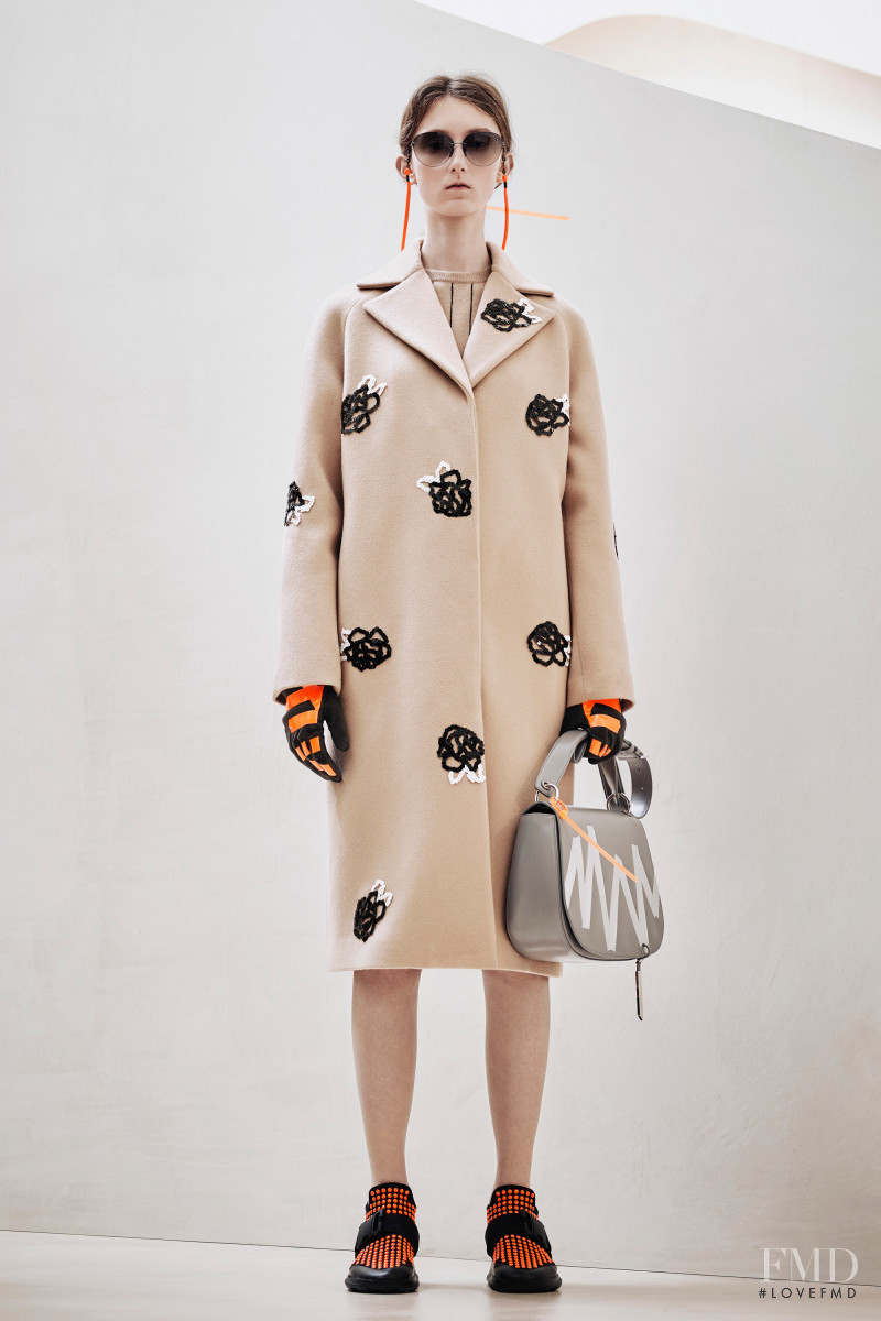 Christopher Kane lookbook for Pre-Fall 2016