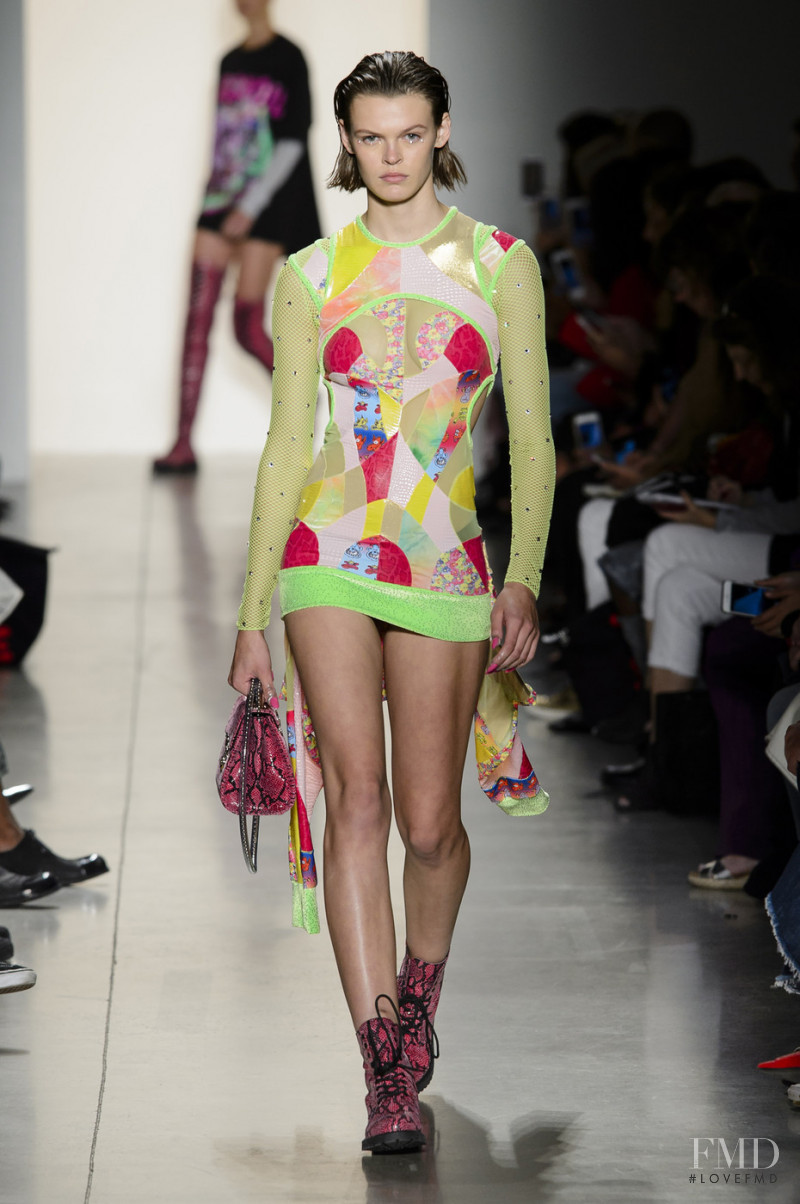 Cara Taylor featured in  the Jeremy Scott fashion show for Spring/Summer 2018