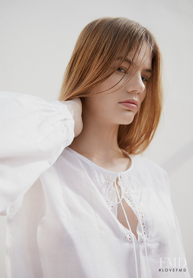 Myrthe Bolt featured in  the Oysho White On lookbook for Pre-Fall 2017