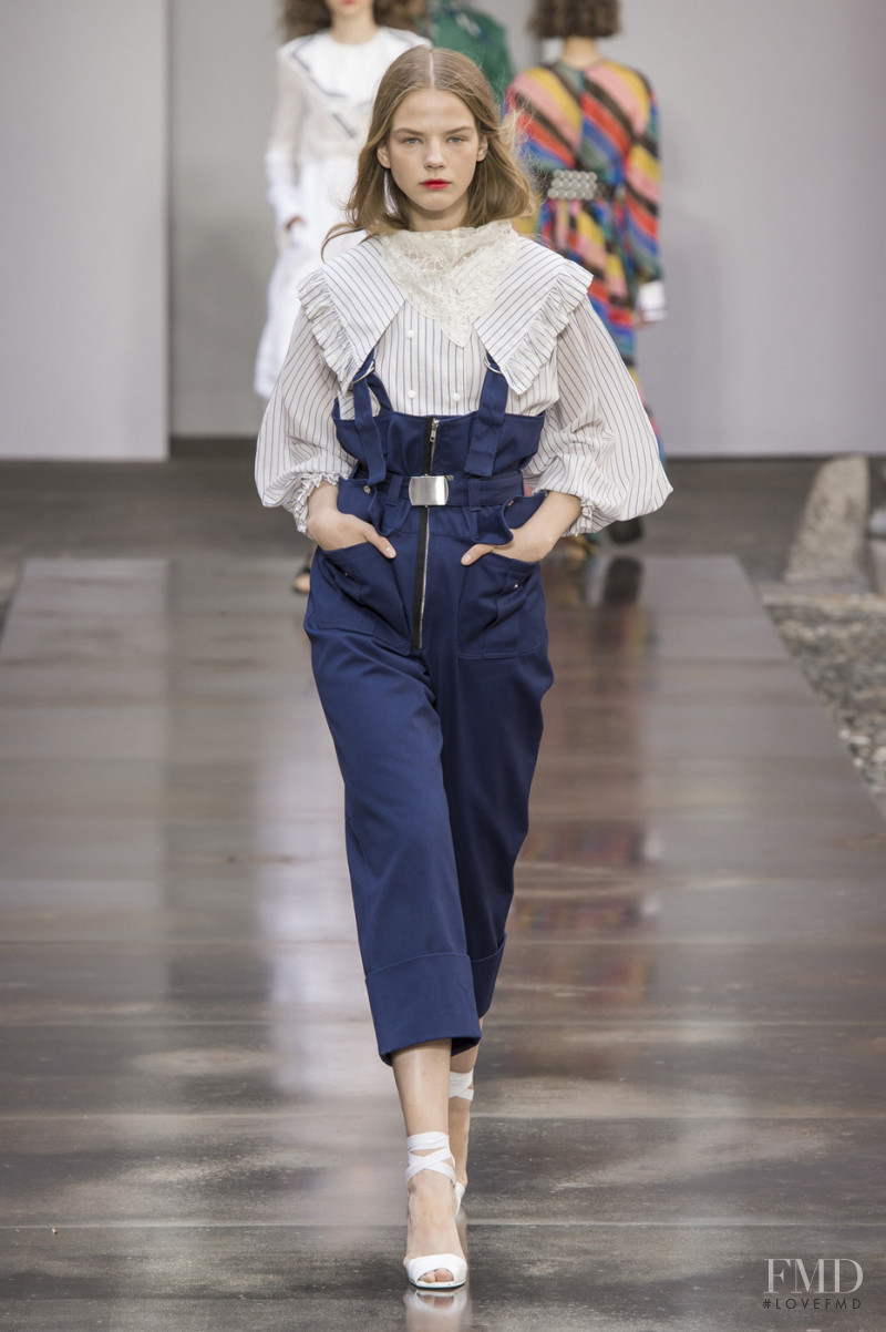Maryna Horda featured in  the Philosophy di Lorenzo Serafini fashion show for Spring/Summer 2018