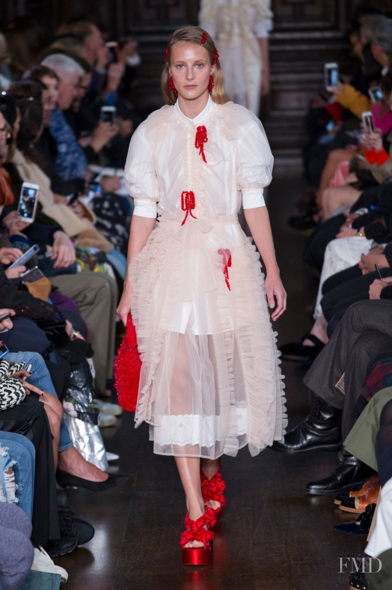 Simone Rocha fashion show for Spring/Summer 2018