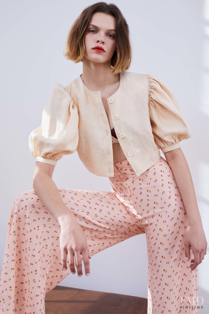 Cara Taylor featured in  the Jill Stuart lookbook for Resort 2018