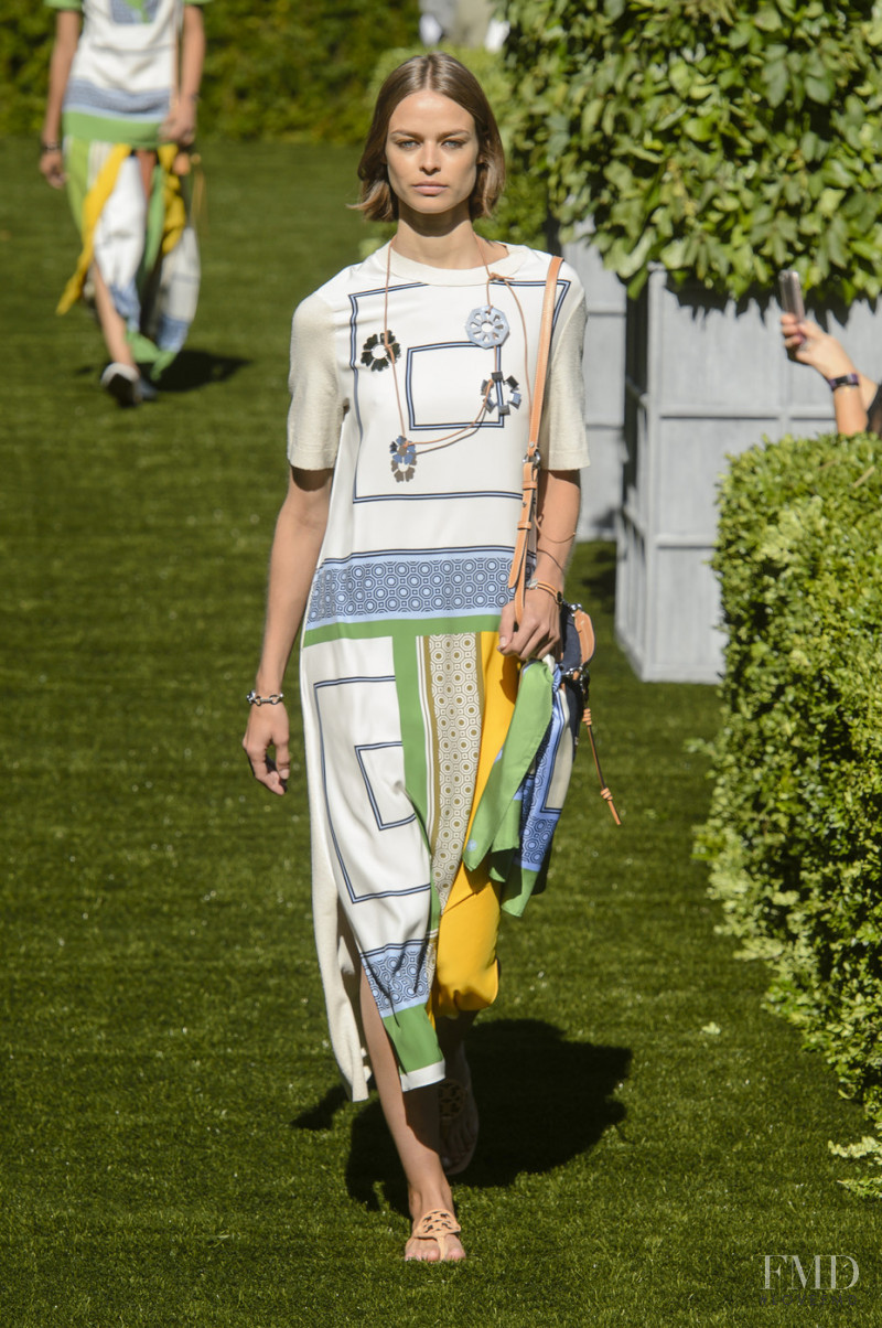 Birgit Kos featured in  the Tory Burch fashion show for Spring/Summer 2018