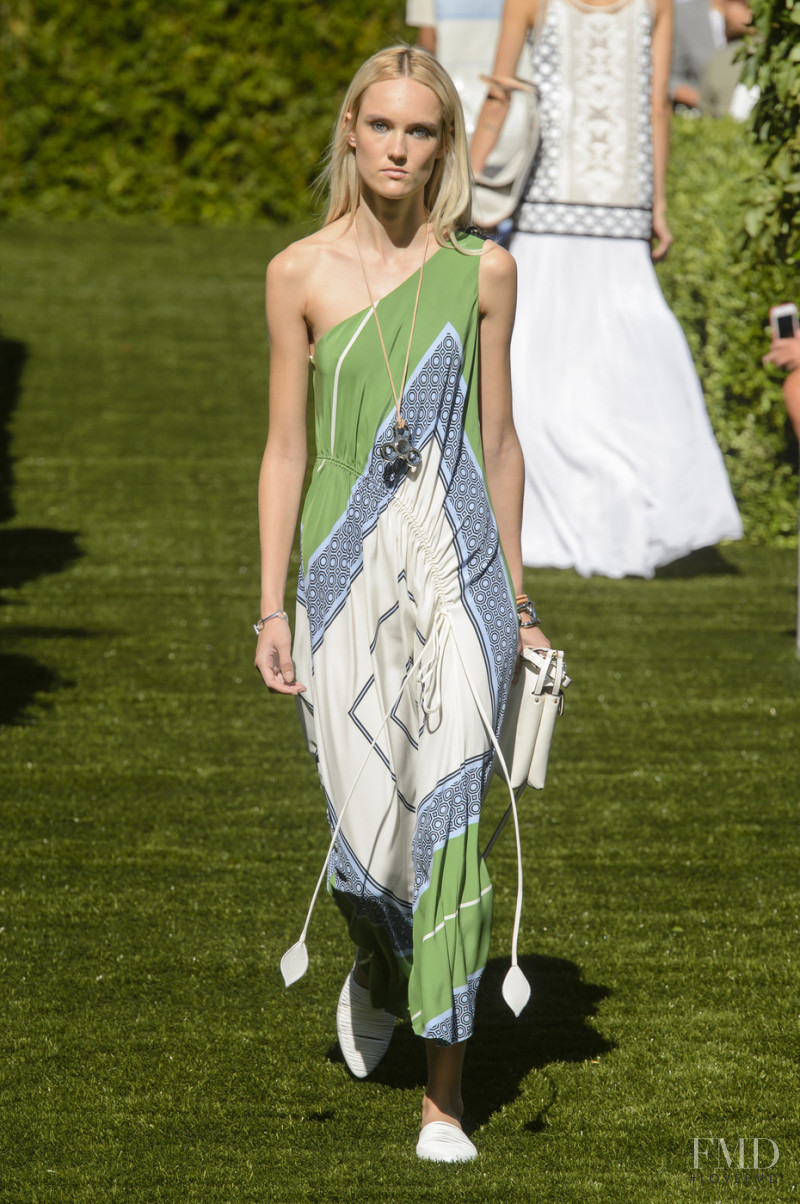 Tory Burch fashion show for Spring/Summer 2018