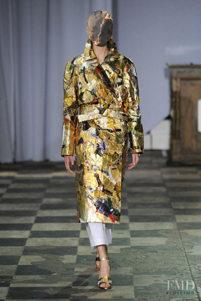 Maison Martin Margiela Artisanal fashion show for Spring/Summer 2012