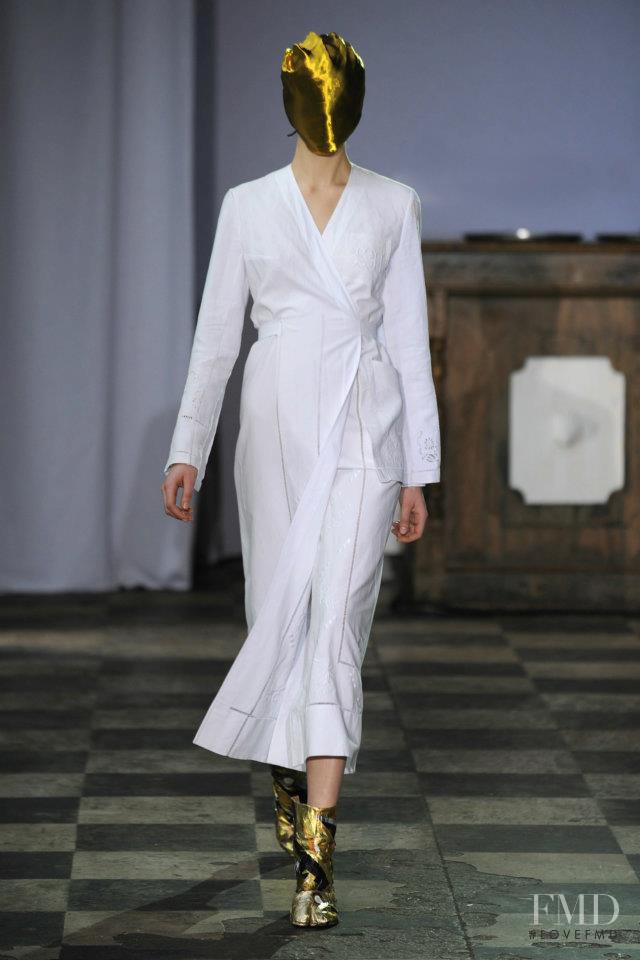 Maison Martin Margiela Artisanal fashion show for Spring/Summer 2012