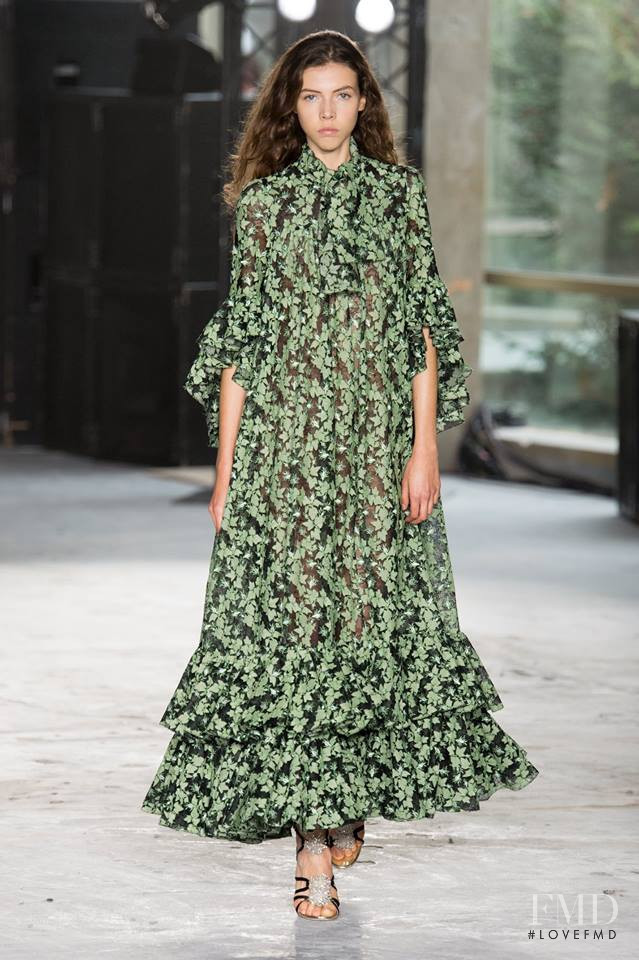 Lea Julian featured in  the Giambattista Valli fashion show for Spring/Summer 2018
