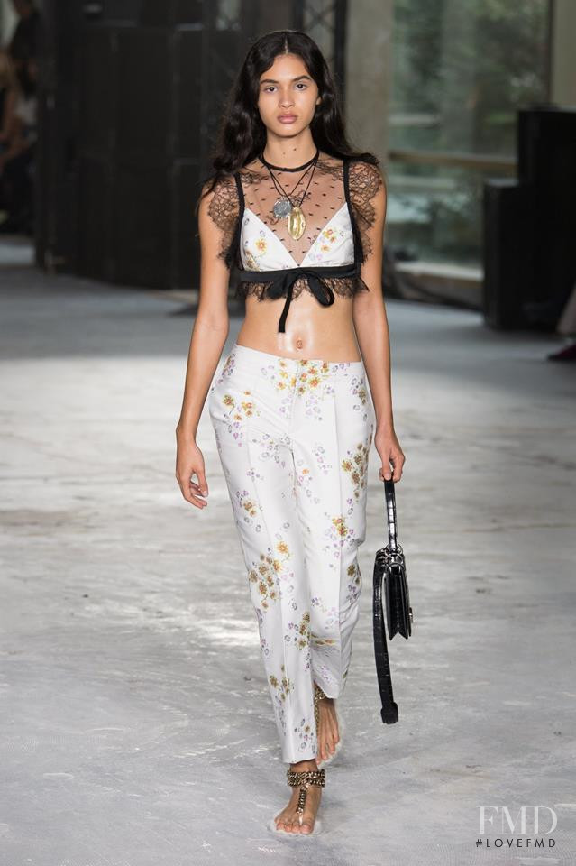 Aira Ferreira featured in  the Giambattista Valli fashion show for Spring/Summer 2018