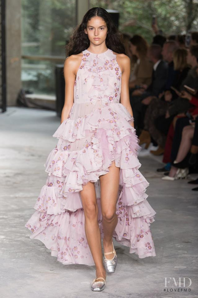 Giambattista Valli fashion show for Spring/Summer 2018