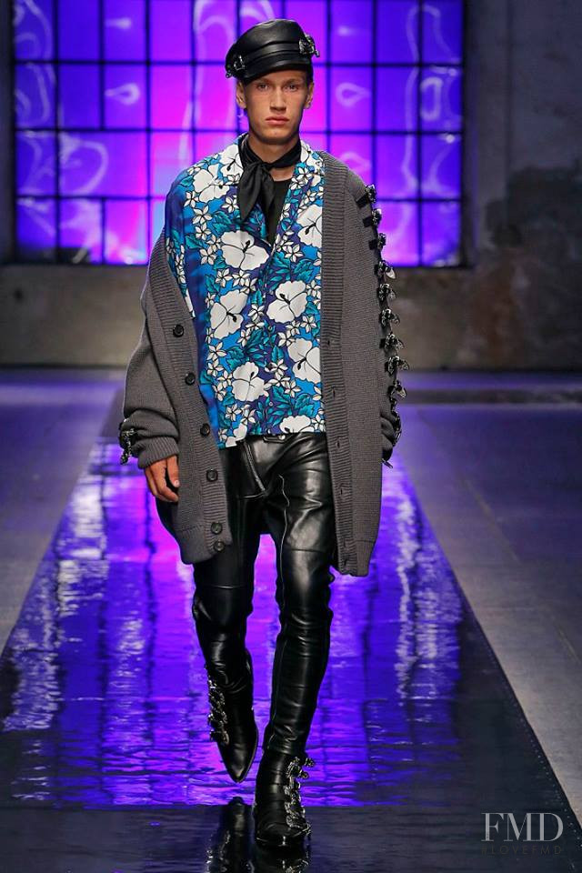 Hugo Villanova featured in  the DSquared2 fashion show for Spring/Summer 2018